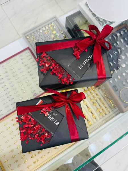 تغليف ورق مع شبرالسعر من 5-10