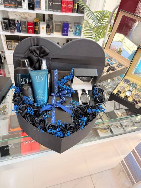 بوكس هدية شبابي فخم