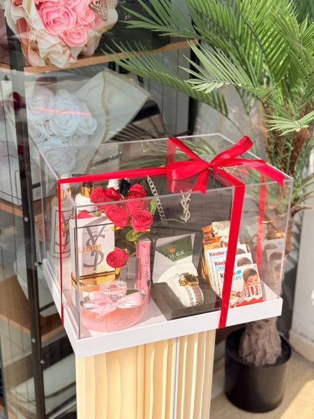 بوكس زجاجي فخم كبير