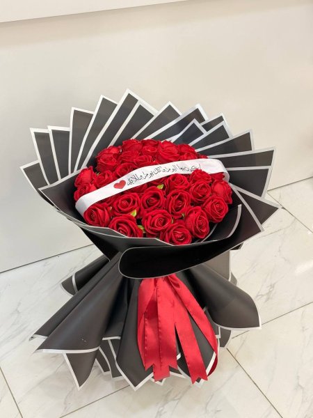 بوكي ورد احمر