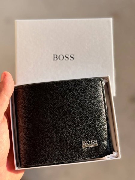 محفظة BOSS