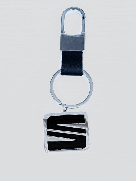 علاقة سيارة SEAT