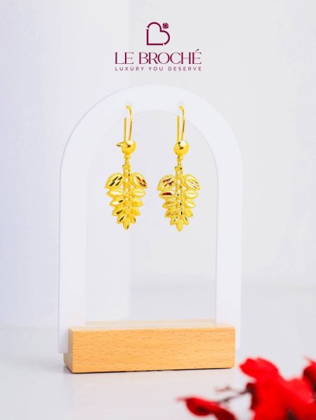 حلق LE BROCHE