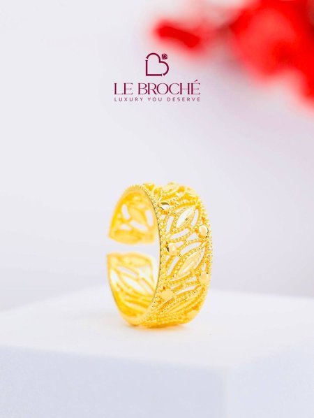 خواتم ذهب روسي LE BROCHE