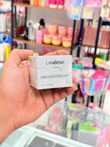 ماسك الانفLANBENA لرؤوس السوداء