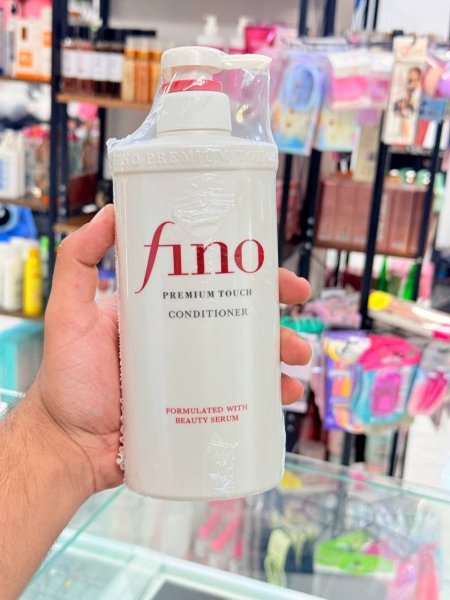 كريم منعم لشعر من FINO