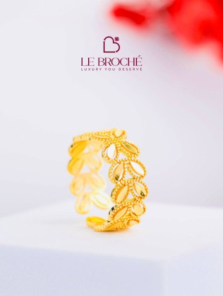 خواتم ذهب روسي LE BROCHE