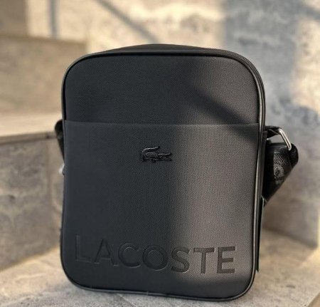 شنطة كتف لاكوست