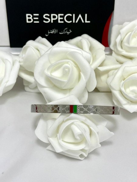 اسواره مميزه من غوتشي