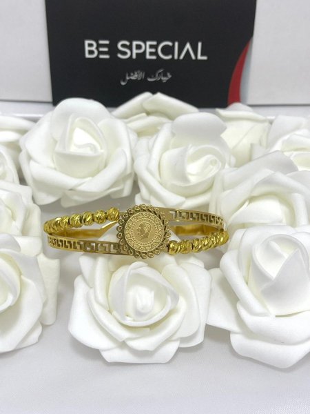 اسوارة ذهب روسي