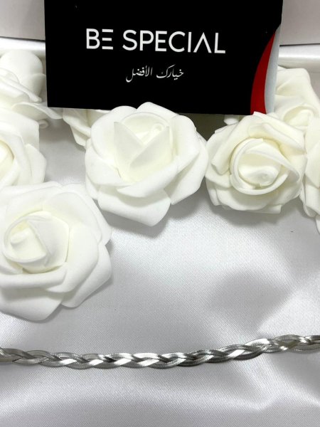 اسوارة فضية مزدوجة